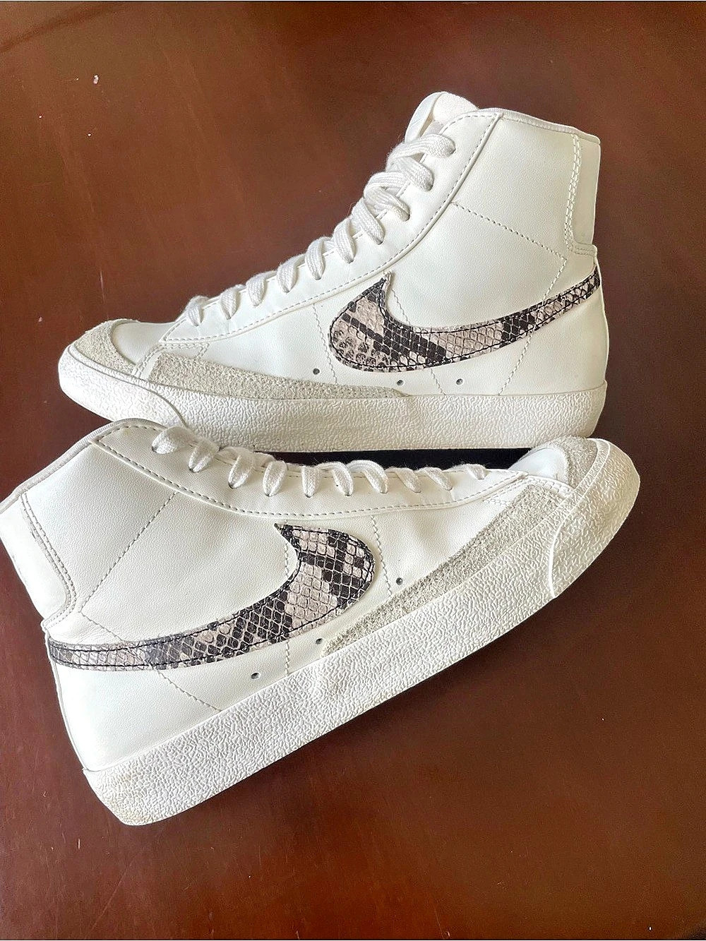 Nike Blazer Mid '77 High-Top Snake skin women’s size 8.5
